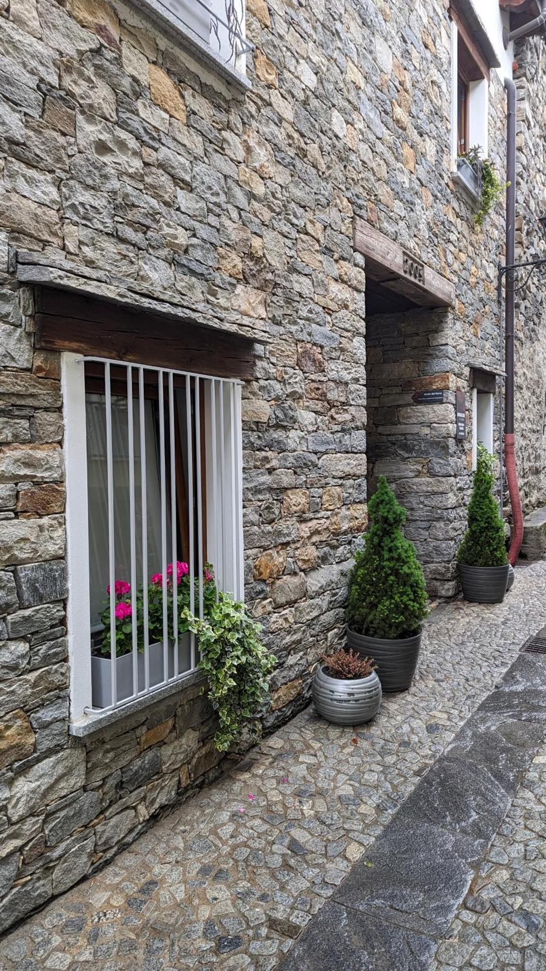La Via Del Sale Accommodations Holidays Domodossola Exterior foto
